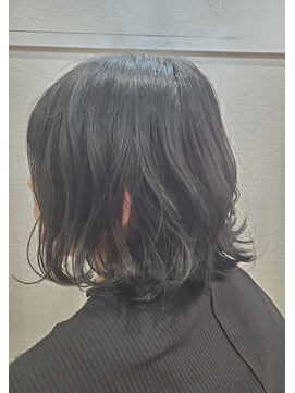 ファム バイコヒナタ(FUM by KOHINATA) 【黒を使わない黒染め！】ミディアムボブスタイル