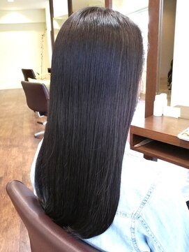 モンド(monde) 艶感アップ！サラツヤロング♪20代30代40代50代