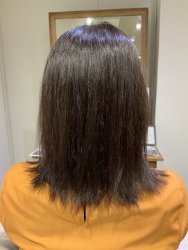 ユーネリー(U-NERY) ミディアムスタイル