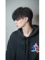 スキル(SKILL)&nbsp;【SKILL】ツーブロック刈り上げショートメンズパーマハイライト