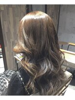 ネセサリー(NECESSARY) カット&カラー