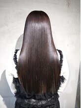 Q3、ハイダメージ毛だと思うのですが、ストレートは出来ますか？【下赤塚/酸性ストレート/髪質改善】