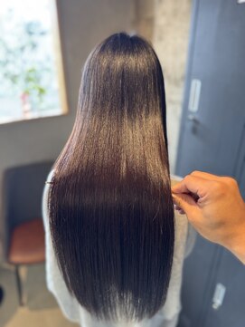 リタ 枚方(Rita) 透明感アッシュグレージュ◎髪質改善トリートメントロング