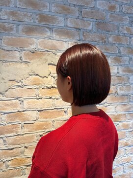 ヘアリラクゼーション クインズベリー(Hair Relaxation Queen's Berry) デザインカラーボルドーミニボブ11.01