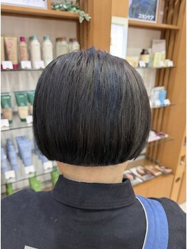 プランタンアヴェダ(printemps AVEDA) 個性とおしゃれさ際立つ大人ショート