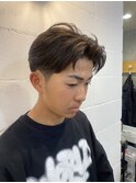メンズカットアクティブショートセンターパートフェード