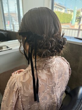 イズミ(izumi) ヘアアレンジ