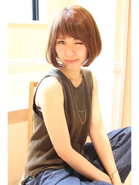 レウナ 外苑前(Reuna) 大人カジュアル・シルエットが綺麗なワンカールボブ