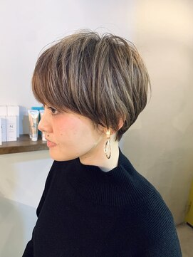 ビーチ(Beach) 【hisa's color style】マッシュショート