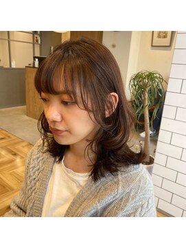 アルマヘアー(Alma hair by murasaki) ◎マットベージュにたっぷりレイヤー◎