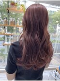 ピンクカラー × ロングヘア