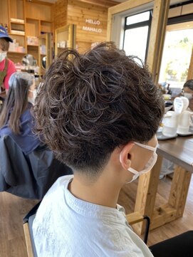 ルッカヘアガーデン バイ ラッシュゴールド(RUCCA HAIR GARDEN by LUSH GOLD) メンズパーマ