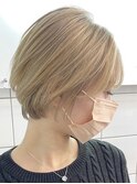 ケアブリーチ/ペールベージュ[新宿駅]