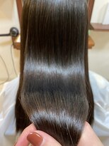 アローズ 荒尾店(arose)&nbsp;髪質改善縮毛矯正で夏の汗、湿気のを乗り切る！