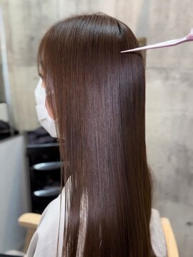 カレンアンドエクラート 大宮(KAREN&ECLART) 髪質改善　艶髪　ストレート　縮毛矯正　暗髪　韓国風　ロング