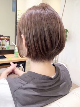 アイ(I.) 【 Ｉ. 】30代からのナチュラル前下がりショートボブ　川口