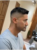 ハイスキンフェードグラデーションサイドパートメンズカット