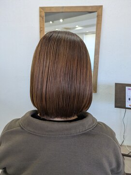 ラヴィリス バイ レム(Raviliss by rem) 艶ボブ