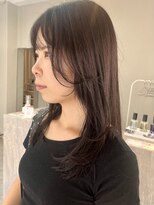 ダイアモンドリリーキートス(Diamond Lily kiitos)&nbsp;ミディアムヘア/暗めカラー/グランマッシュ/一宮/レイヤー