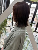 パル バイ ラベスト(Pal by lovest) 小顔効果*レイヤーボブ×カーキブラウン