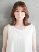 外ハネミディアム　顔周りレイヤー