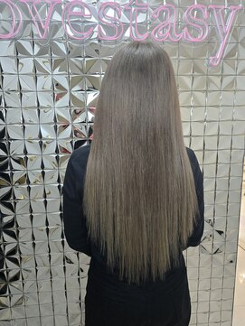 アッシュベージュ