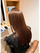 アルフレッド 桜本町店(alfRed)&nbsp;酸性ストレート 髪質改善 なめらか オレンジブラウン　艶感