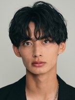レタッチバイフィフス(RETOUCH by fifth)&nbsp;原宿ルーズパーママッシュ波巻きシャドウメンズパーマ眉毛