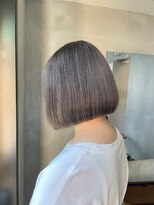 エイチ ドット(H .)&nbsp;グレージュ/ボブスタイル/銀座
