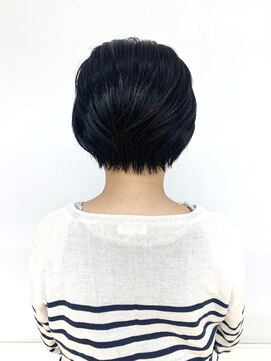 クオリス 上板橋店(QUALIS) 耳掛け★前下がりボブ　大人かわいいナチュラル　艶感