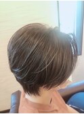ショートヘア