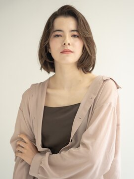 ルクスドレ 新宿(Luxe doree') くびれヘア/アースカラー/地毛風カラー/大人ヘルシー[新宿駅]