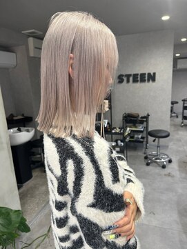 メイドバイスティーン(MADE BY STEEN) ホワイトベージュ