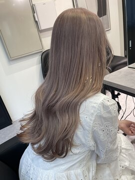 ペレ 渋谷(PELE) イメチェン/ホワイトブロンド/外ハネボブ/美髪/渋谷