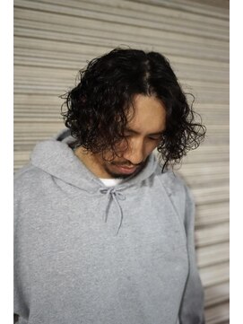 ミューズ バイ ケンジ(MUSE by KENJE) スパイラルパーマ／ツイストスパイラル／平塚美容室