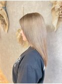 ミルクティーベージュ