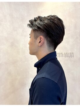 オン キャナルシティ博多前店(on) 【吉井伍克】