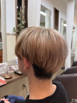 コアフィールフィス(COIFFURE fils) 新規お得クーポンあり【見附　今町】メンズハイトーンカラー