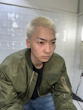 メリケンバーバーショップ フクオカ(MERICAN BARBERSHOP FUK) メンズカットハイトーンボウズスパイキーショート