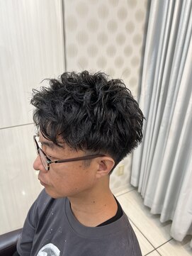 クオリス 上福岡店(QUALIS) 冬メンズパーマ刈り上げショートスタイル×ゆるツイスパ