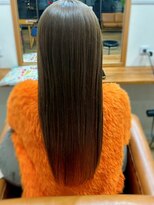 ヘアーブランドジン ティアラ(HAIR BRAND Jin Tiara)&nbsp;グレージュ【松山美容室】