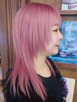 ブロック ジャポン(bloc japon) 透明感抜群クリアピンクレイヤーウルフハッシュカット