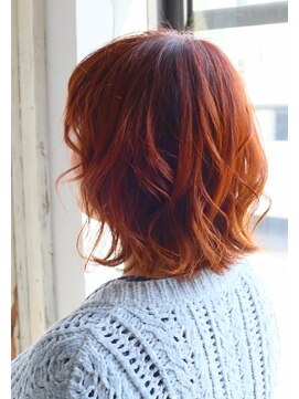 ホワイトルーム(White Room) アプリコットカラー＋外はねボブ♪