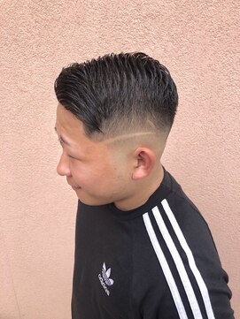 オーケークラブ アネックス(OKクラブ ANNEX) 【 ＭＩＹＵ 】スキンフェード