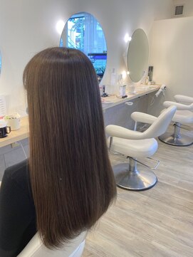 アコレ ミリュー 南草津店(ACCOLE milieu) ツヤ感グレージュカラー/グレーベージュ