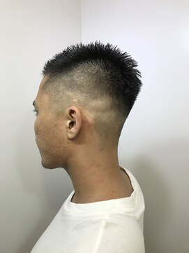 リリー シンジュク(Lilly) 【Lilly新宿】#フェード #ソフトモヒカン #ビジネススタイル