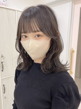 リルミー(Lilme) 韓国風ミディアムレイヤー＋ミントグレージュ ＊Lilme＊