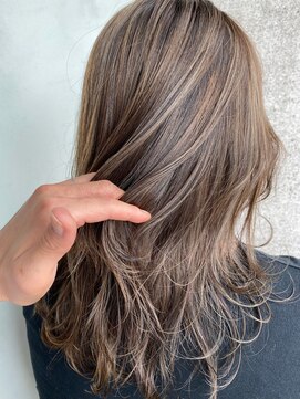 ファンスバイケー 志木(Fans by K) ハイライト/ミルクベージュ/レイヤーカット[志木/新座]