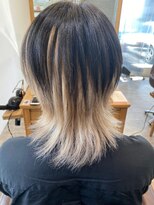 マーズ エナックヘアー(Mars enak hair) メンズカット ウルフカット 裾カラー デザインカラー ハイライト