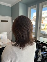 ディア(Dia) 大人気☆くびれレイヤー外ハネスタイル